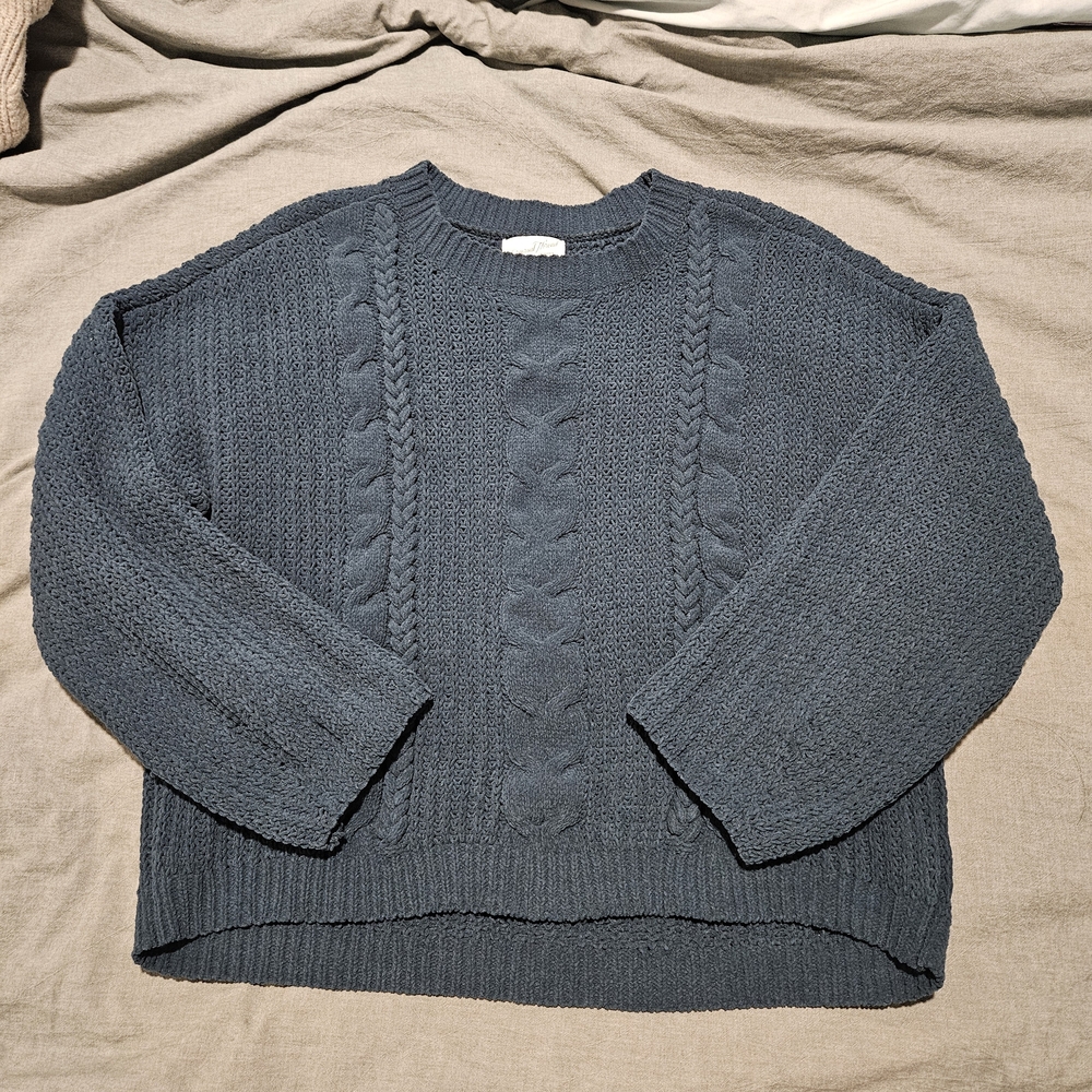 Dark Teal Green Chunky Cable Knit Sweater - Picture 2 of 7